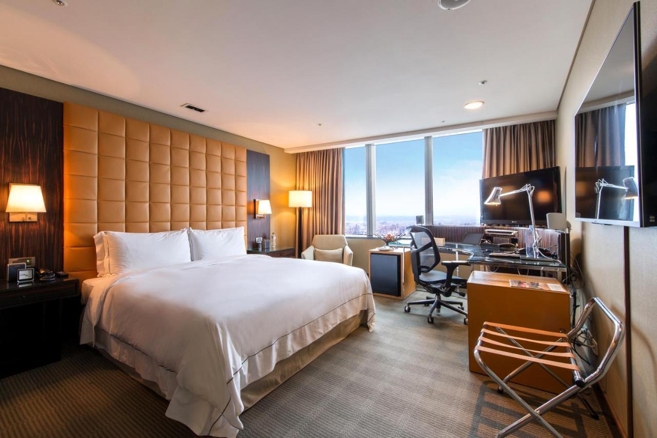 The Landis Taichung Hotel Kültér fotó Deluxe Room